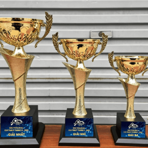 Cúp Pickleball Nguyệt Quế Vàng